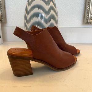Lucky brand sling back mule. Barely worn maybe twice. Excellent shape!